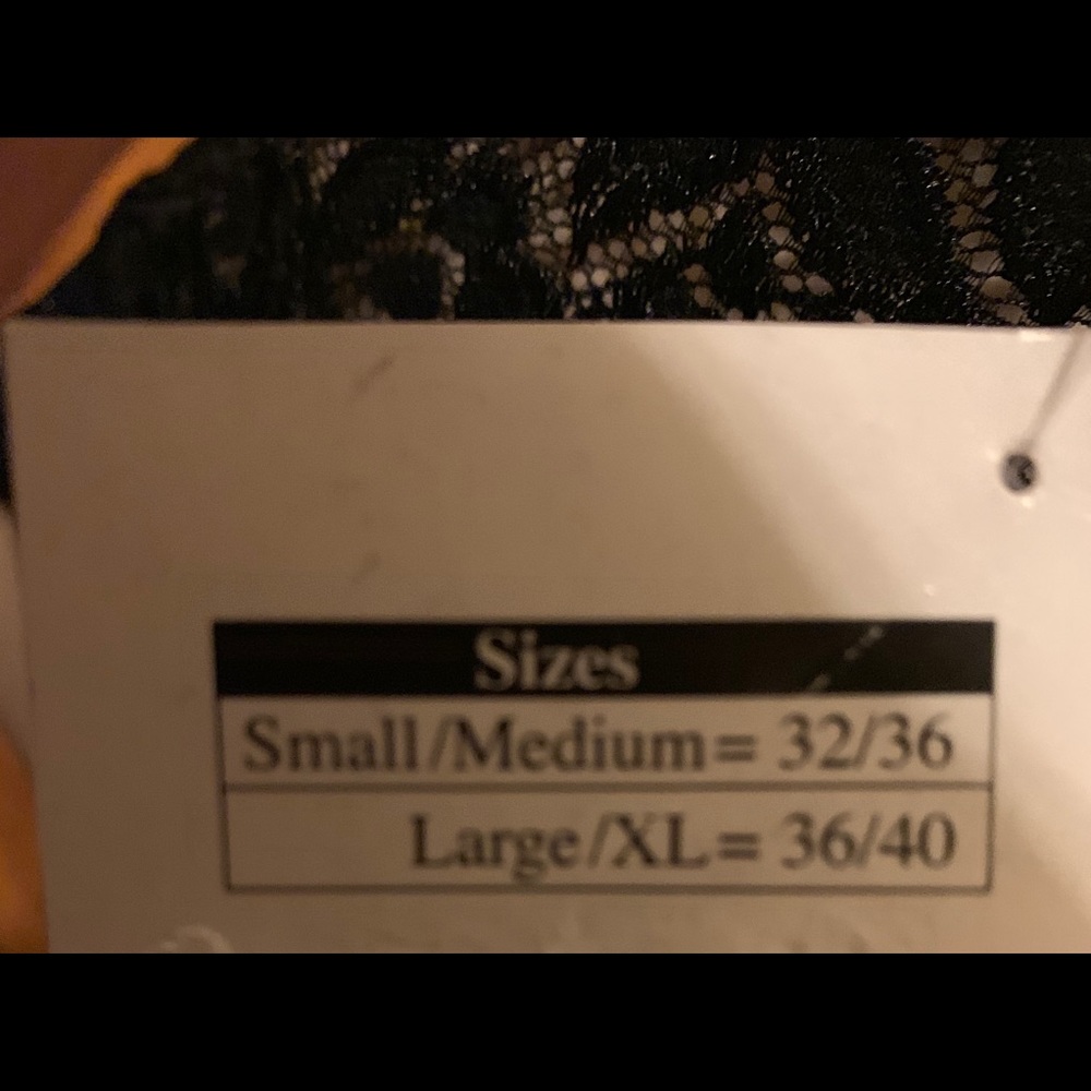 NWT Black Lace Cami Wrap - Picture 3 of 4